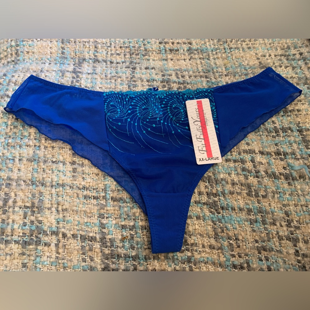 NWT Fit Fully Yours Nicole Tanga Aqua Blue Green
